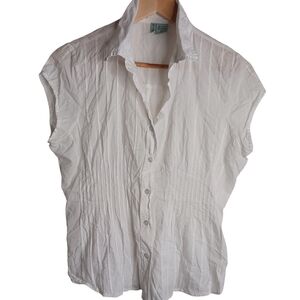 Love Potion White Blouse with Classic Collared Design